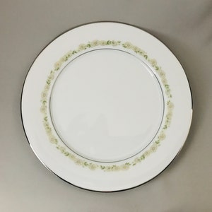 Noritake Trilby DINNER PLATE white yellow green daisy daisies flowers leaves Japan tableware platinum dishes 6908