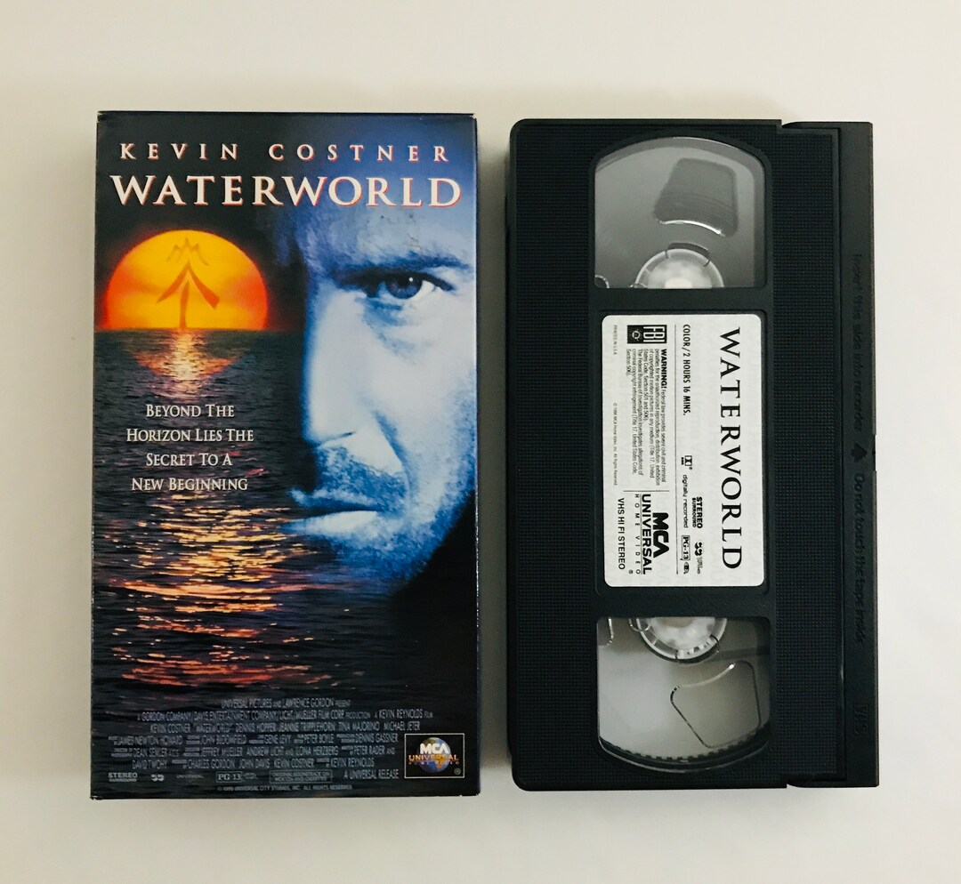 Waterworld, 1995 Kevin Costner, Dennis Hopper Vintage VHS Vcr Tape