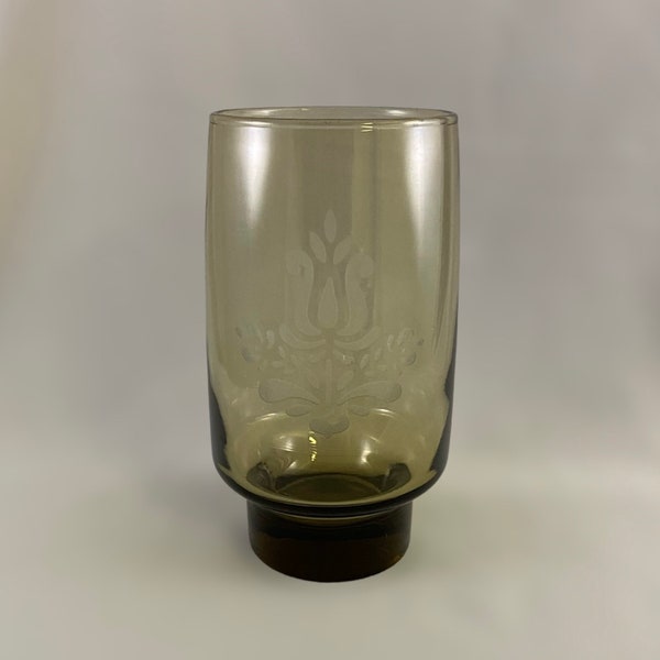 Pfaltzgraff Village 14 oz TUMBLER Etched 14 ounce amber brown drinking glass drink beverage Made in USA retired discontinued (9397)