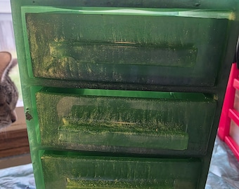 Small Storage Chest, Organizer