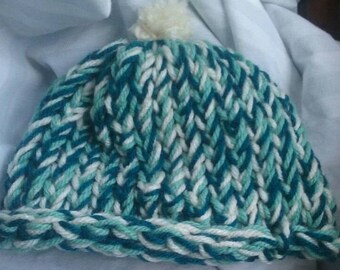 Green and white toddler hat, Handmade Boys hat, winter hat, Baby crochet item, Children's hat, hat for toddler, skull cap, Chunky beanie hat