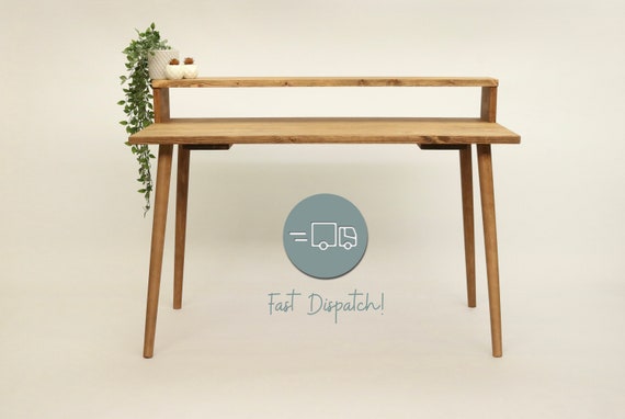 Simple outlet industrial desk