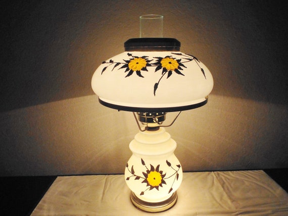 Falkenstein 3/4 Hurricane Lamp : r/Antiques