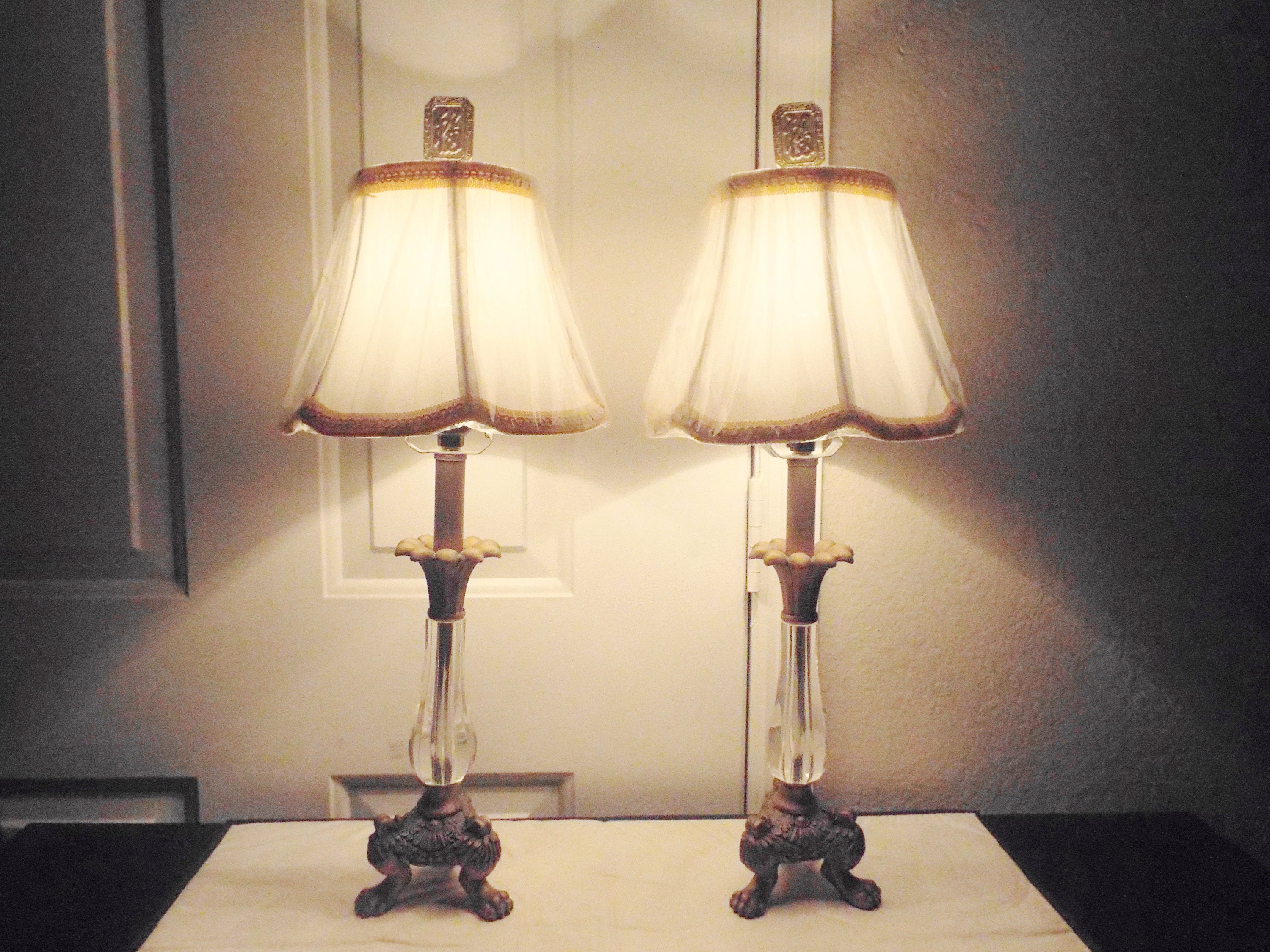 Lamps A Pair of Vintage 24h Fancy Resin Asian Claw - Etsy