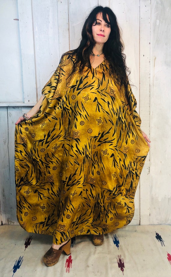 vintage kaftan dress