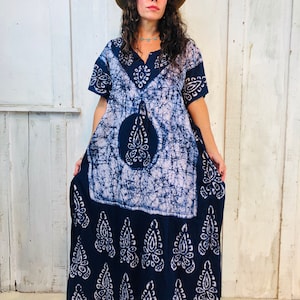 Vintage 70s Kaftan//Vintage Indian  Caftan // Bohemian Magical Kaftan/ Maternity Dress//Vintage Festival Dress// Beach Coverup Kaftan//