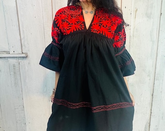 Vintage Mexican Dress // Mexican Embroidered Mini Dress//Ethnic Boho Dress/ 1970s Mini Dress