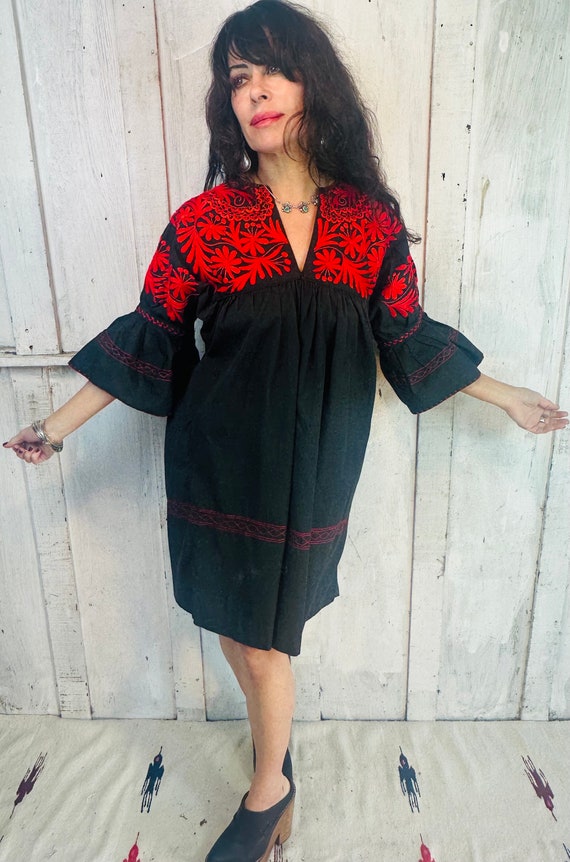 Vintage Mexican Dress // Mexican Embroidered Mini… - image 2