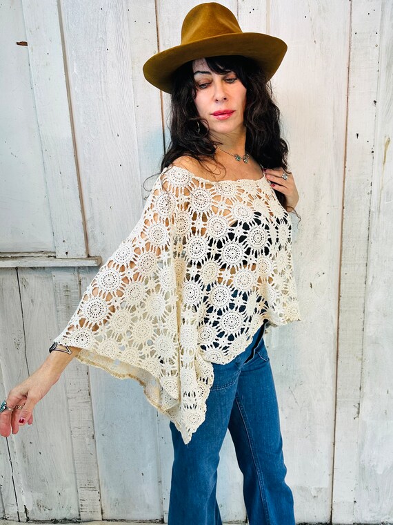 Vintage Crochet Top//Handmade Crochet 1970s Top//… - image 4