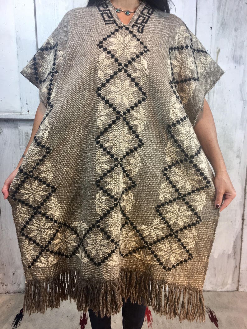 Vintage Handwoven PonchoMexican Wool PonchoFolk Art PonchoVintage Handmade Poncho