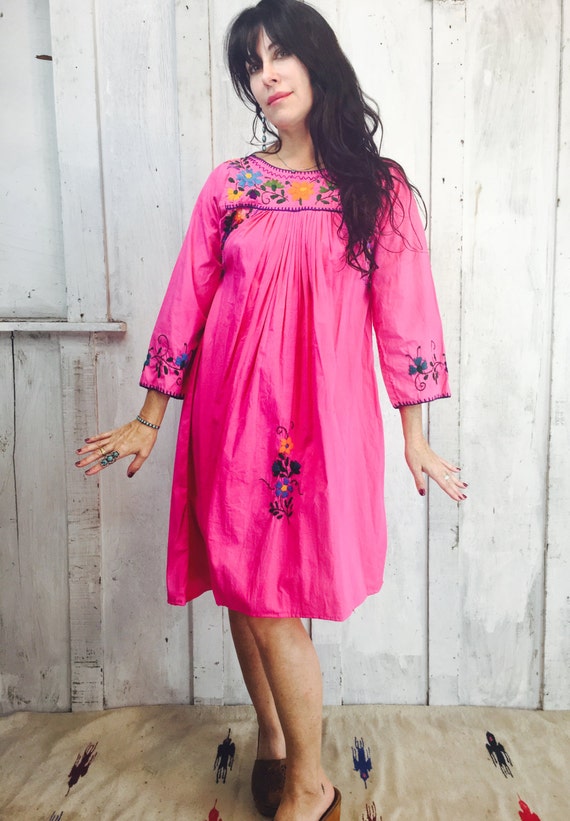 Vintage Mexican Dress // Mexican Embroidered Mini