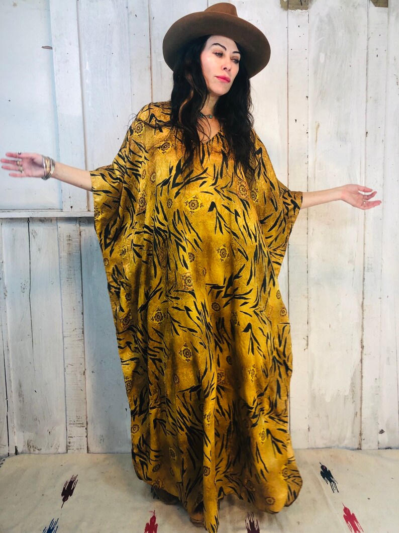 Vintage 70s Kaftan//Vintage Animal Print Caftan // Boho | Etsy