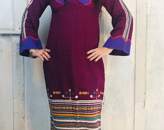 ヴィンテージ インド カフタン/: 70 年代の刺繍入りエスニック カフタン// ハンドメイド インド ボヘミアン カフタン// ヴィンテージ コットン マキシ ドレス// フェスティバル インド ドレス