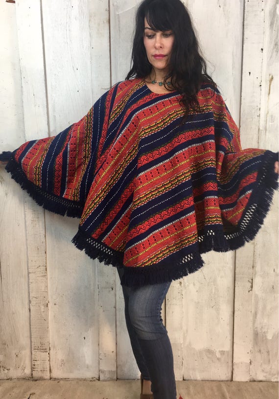 Vintage Handwoven Poncho//Folk Art Poncho//Vintag… - image 7