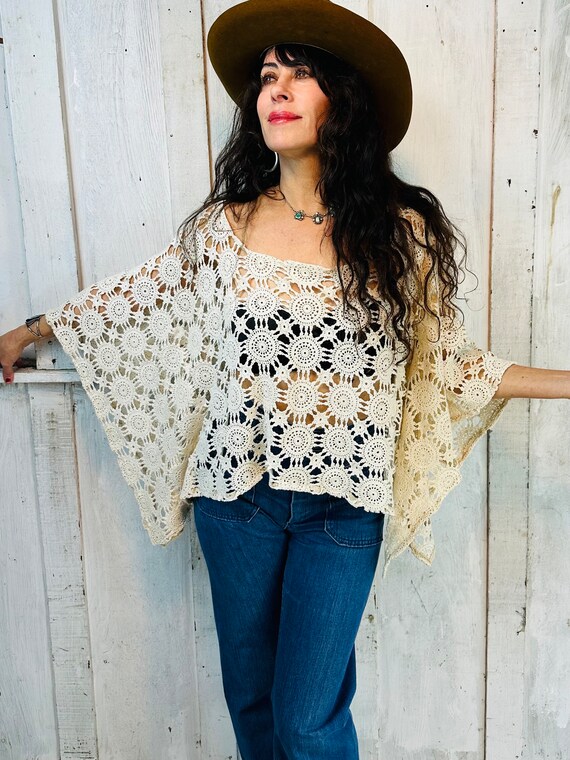 Vintage Crochet Top//Handmade Crochet 1970s Top//… - image 5