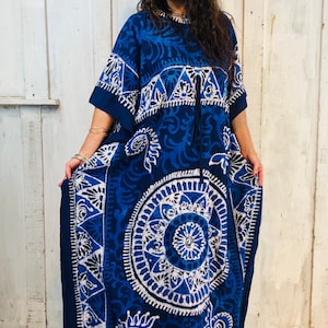 Vintage 70s Kaftan//Vintage Indian  Caftan // Bohemian Magical Kaftan/ Maternity Dress//Vintage Festival Dress// Beach Coverup Kaftan//