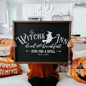 The witches inn Wood sign | Halloween sign | Rustic wood sign | Halloween decor | Spooky sign | Spooky decor | Vintage Halloween | Retro