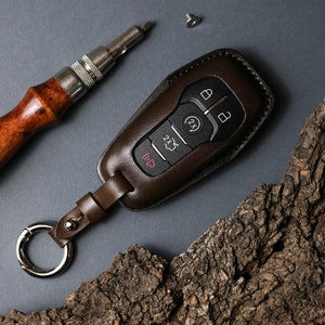Personalized Leather Car Key Case For F-150, Keychain For Raptor, Key Holder For Edge, Key Fob For Mondeo,Key Ring For Explorer, Fusion
