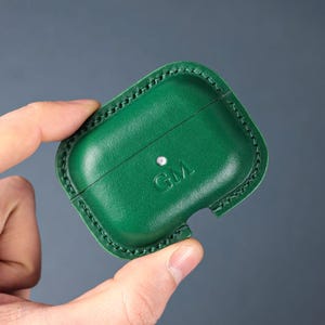 Custodia in pelle personalizzata per Airpods 1/2/3/4/Pro 1/Pro 2, cover Airpods personalizzata, supporto Airpods monogrammato