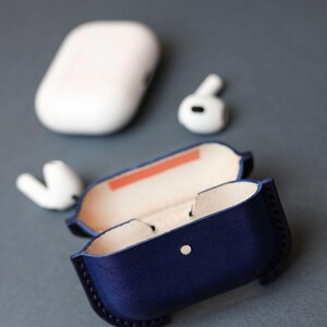 Personalized Leather Case For Airpods 1/2/3/4/Pro 1/Pro 2/Pro 3, Custom Airpods Cover, Monogrammed Airpods Holder image 4