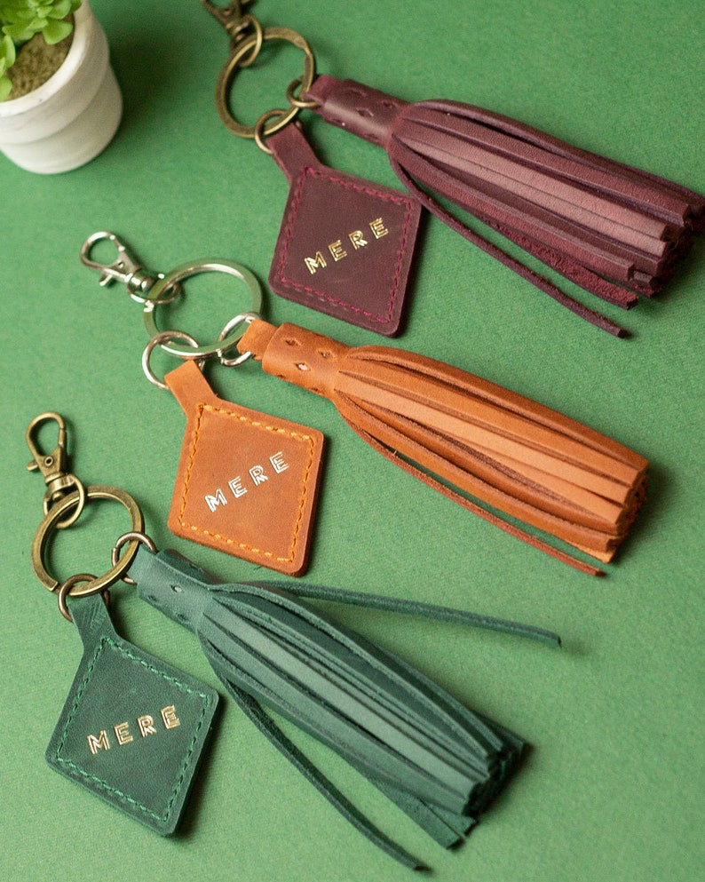 Leather Keychain Valentine/'s Day Gift Mother Of The Bride And Groom Gift Retirement Gift For Woman Tassel Key Fob