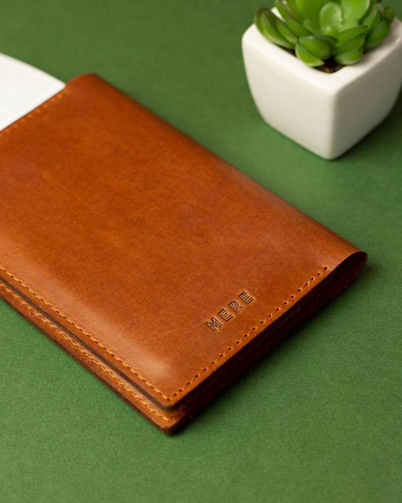 Cartera de viaje de cuero, funda para pasaporte personalizada, portadocumentos, regalo de boda imagen 9