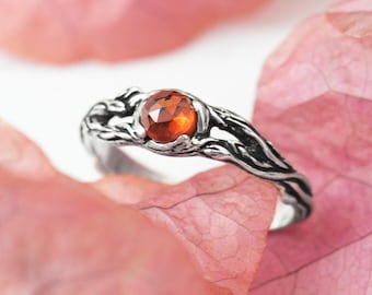 Garnet ring Iya, engagement ring, sterling silver ring, gift for her, gift for women birthstone ring, nature jewelry dainty friendship ring