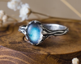 Labradorite engagement ring “Anuu”, sterling silver leaf ring, nature jewelry, twig branch ring with natural blue gemstone
