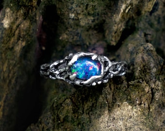 Australian opal ring Uku, Sterling silver chunky rings, mothers day gift for women, valentines day gift, opal jewelry, nature inspired ring