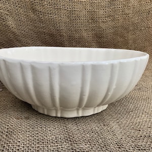 1950s Haeger pottery white bowl - free shipping