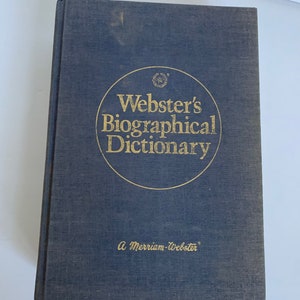 vintage 1974 Webster&#39;s Biographical Dictionary  - FREE SHIPPING