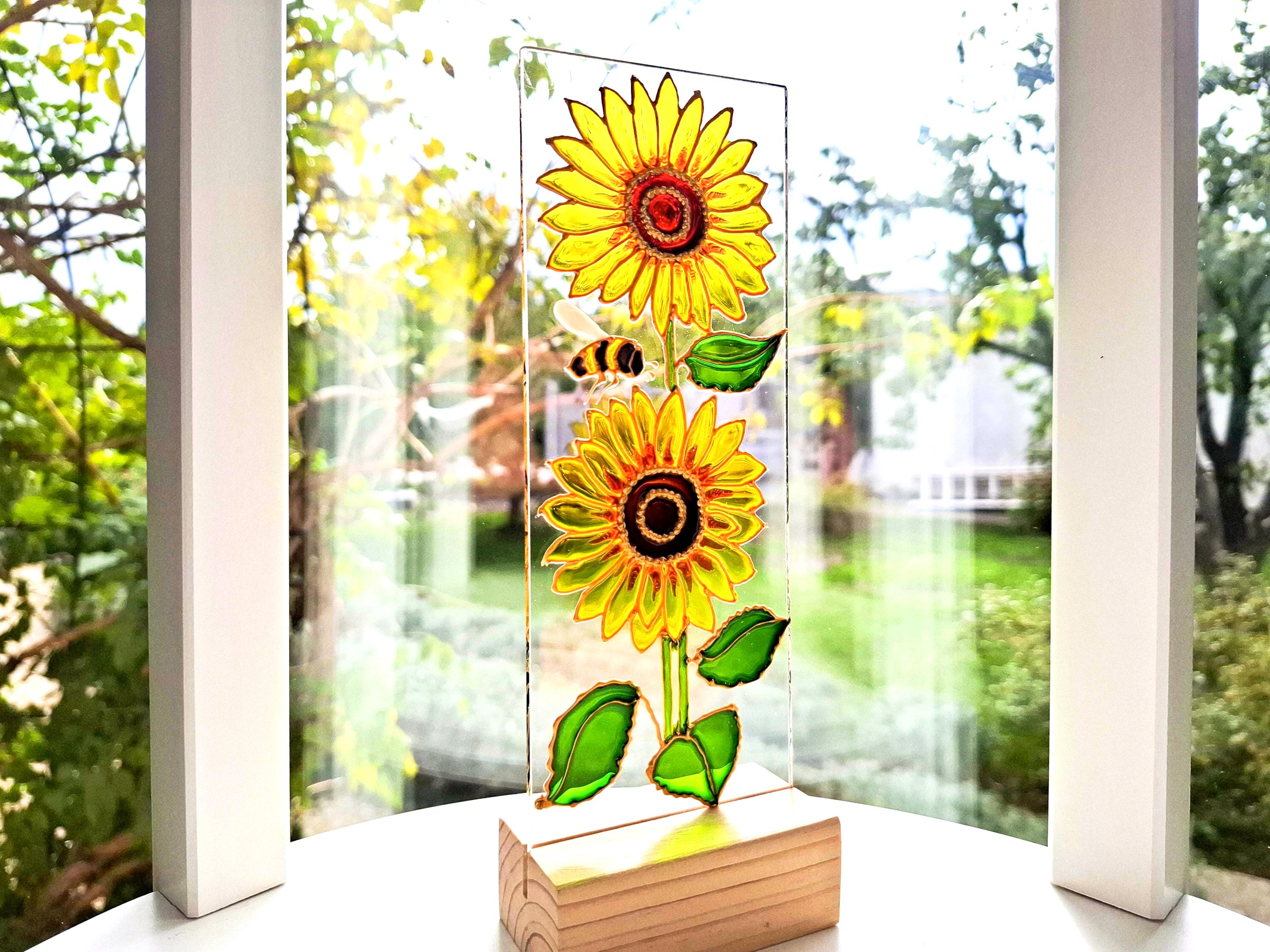 Zonnebloem Gebrandschilderd Glas Suncatcher - 15 Cm - Raamdecoratie Met Zuignap - Handgemaakt Glaskunst Voor Een Vrolijke Sfeer