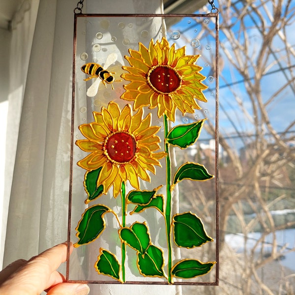 Sunflowers Stained Glass Window Hanging. Hand Painting Sunflowers Sun catchers. Colorful Suncatcher. Gift for sunflower lovers. Gift for Mom