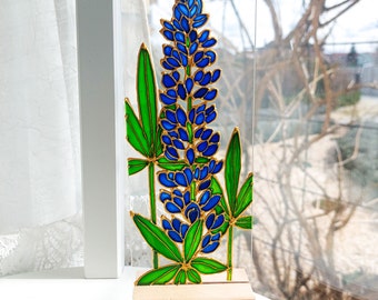 Texas Bluebonnet Stained Glass on a wooden stand. Forget-me-nots Stained Glass Hand Painted Flowers Sun catcher. Texas State Flower.