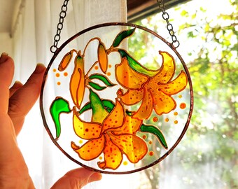 Stargazer Lily Stained Glass Suncatcher, Hand Painted Flower Window Hanging, Floral Decor, Gift for Her, Gift for Mom, Botanical Glass Art