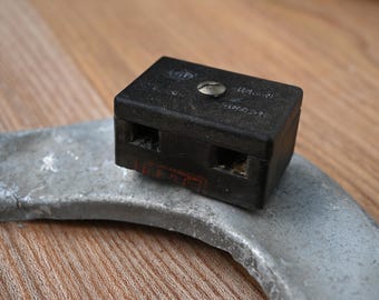 Hawker Hurricane aircraft WW2 relics Air ministry connector