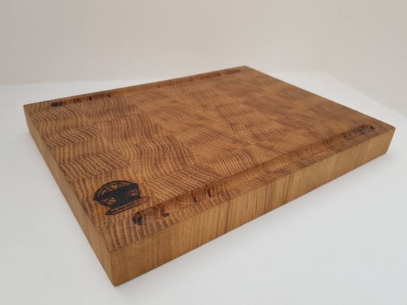 oak chopping board