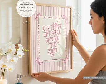 この先は服装自由、印刷可能なピンクストライプのバスルームアート、デジタルダウンロード印刷JPG