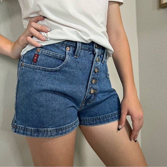 Lei shorts hotsell