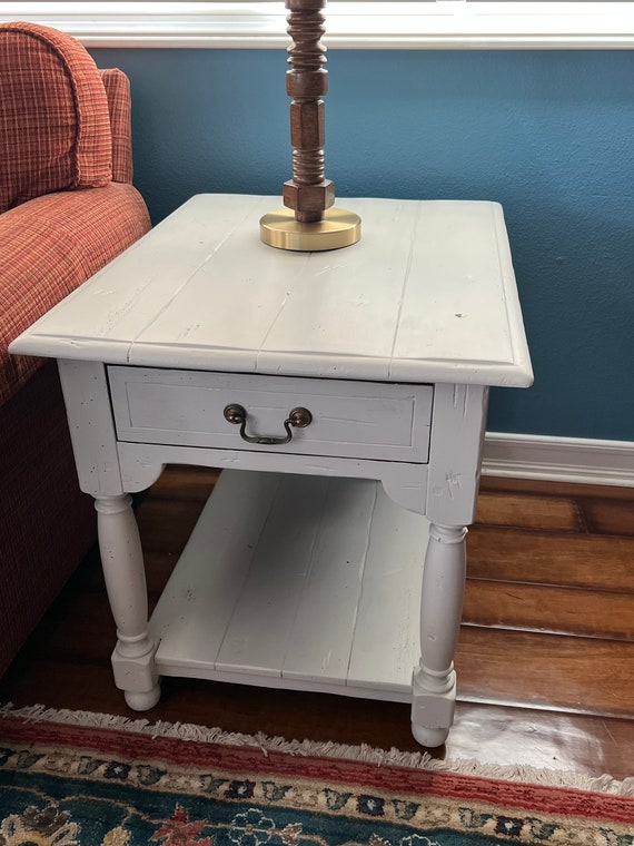 Ethan allen side table on sale vintage