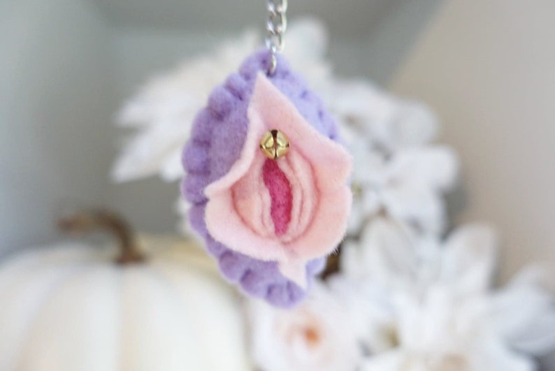 Mini Vagina Keychain Lavender Vulva Feminist Body image 0.