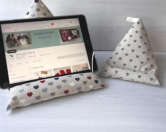 Heart Print Stand for Phone Kindle iPad Tablet, Bean Bag Fabric Book Rest