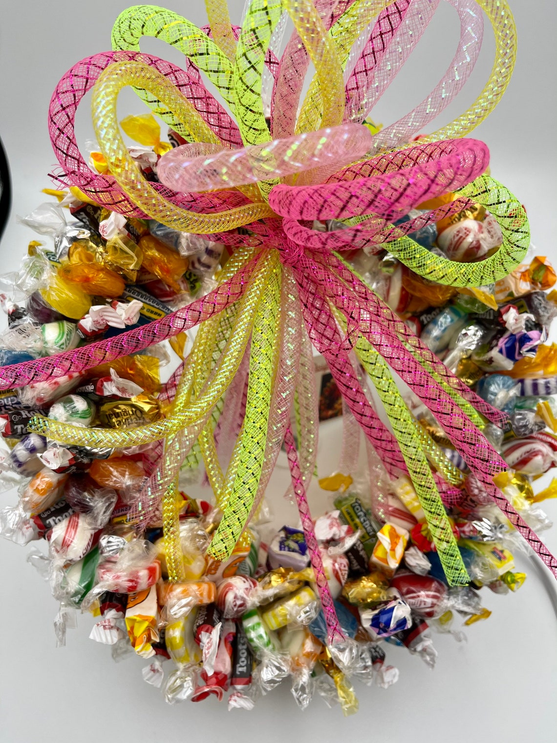 Candy Wreath Edible 300 pieces | Etsy