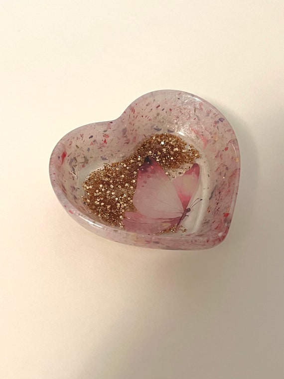Heart resin ring dish with butterfly and glitter