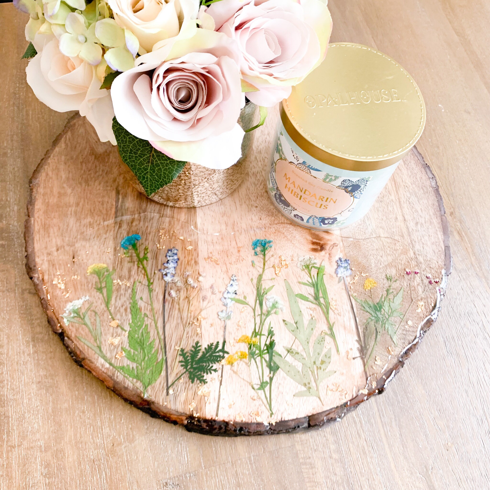 Wood Slice Tray or Wall Hanging With Resin Pressed Wildflowers Etsy