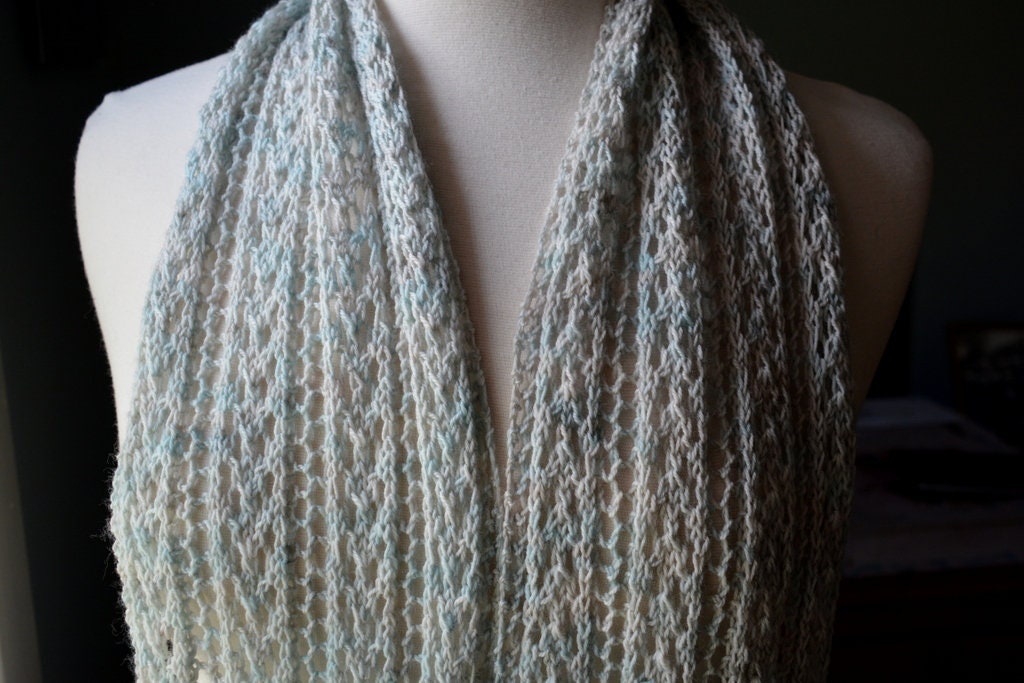 Knotted monogram wool silk blanket scarf silver grey – Totême