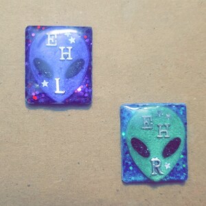 Rectangle alien head x-ray markers