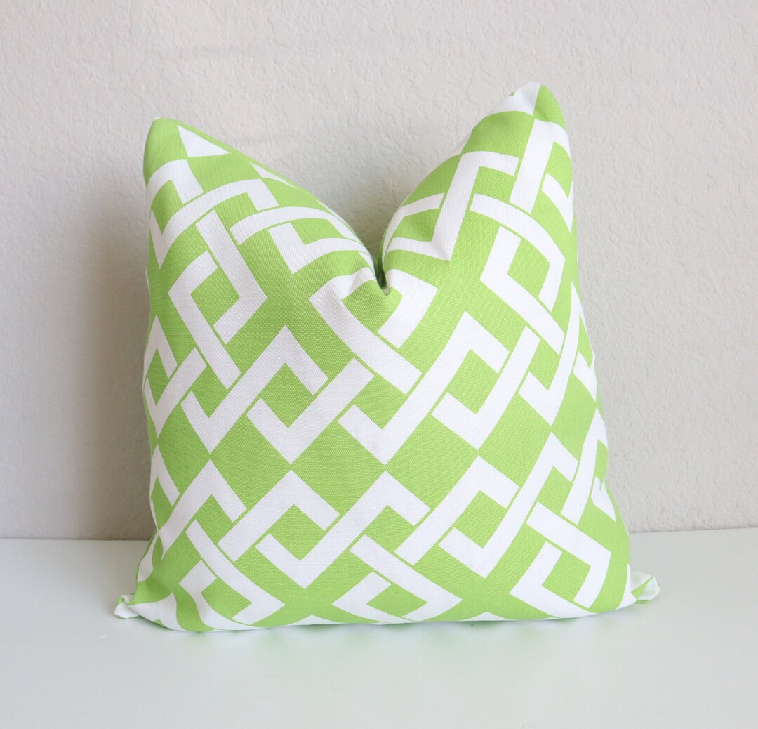 Green - Set of 2 Jacquard Cotton Pillow Covers 17
