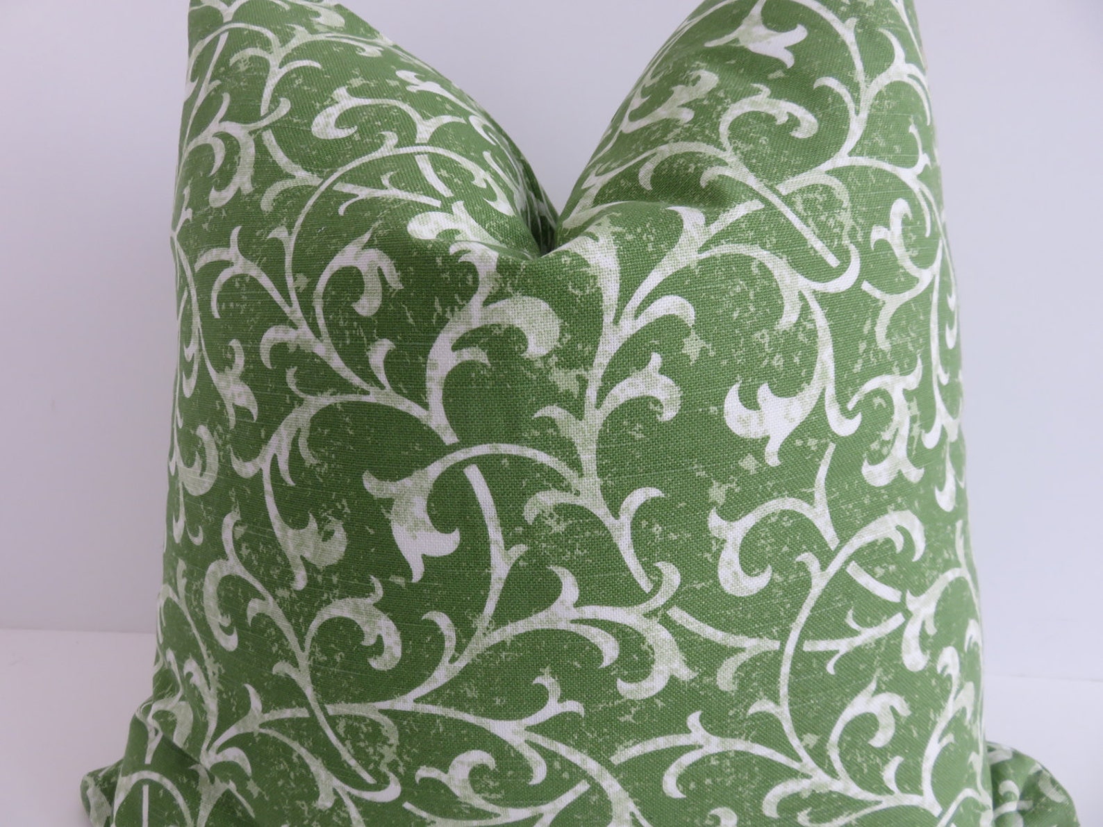 SALE Floral Green cream Pillow Cover Pillow Cover Green Etsy.de