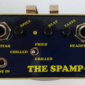 THE SPAMP PLUS Guitar Practice Amplifier and Distortion Effect With Speaker image 5